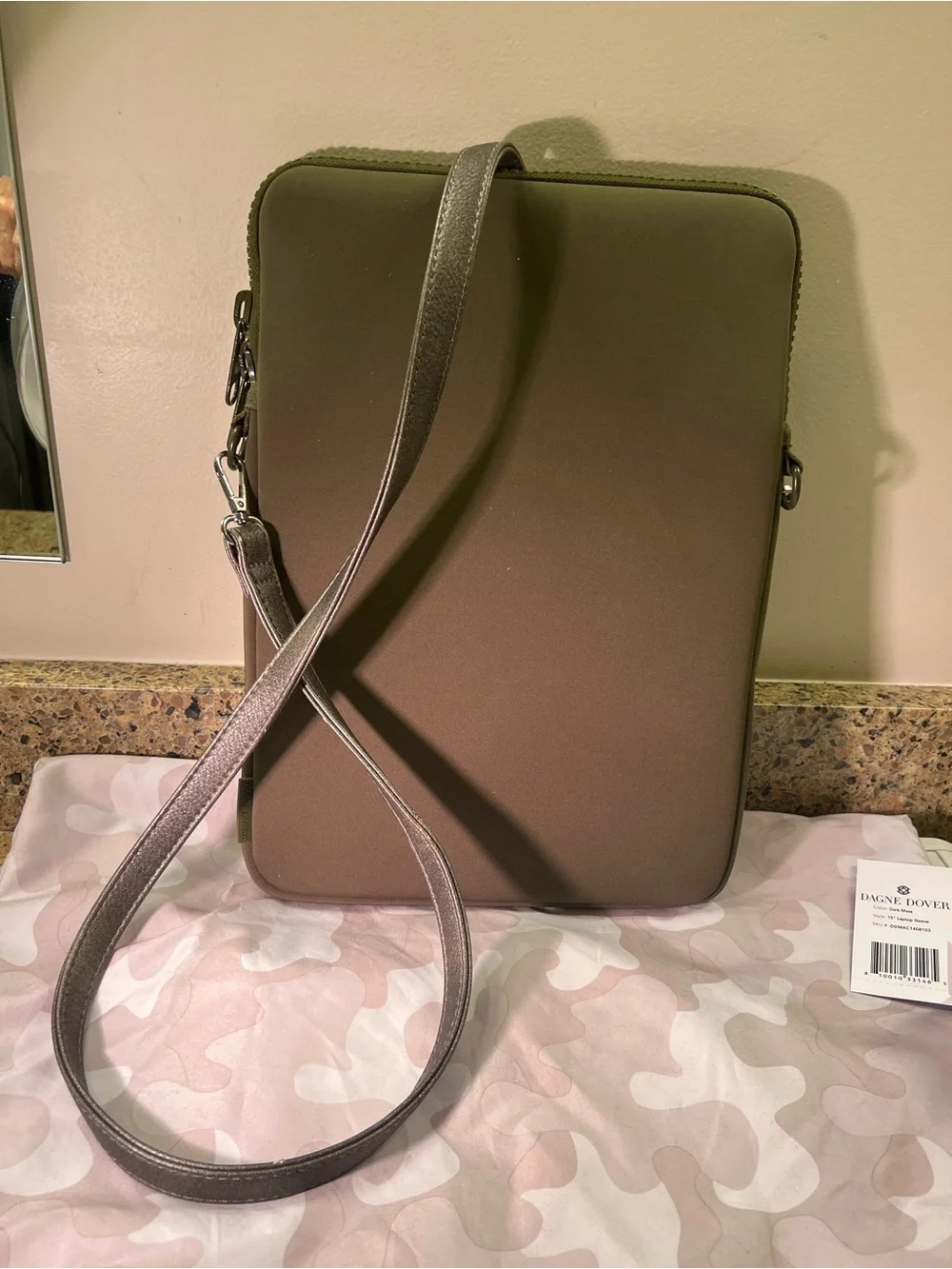 Dagne Dover Dark Moss Laptop Sleeve w/Protective Bag NWT 15x10.5x1” Added Strap